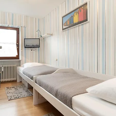 Haus Sonnenblick 7 *
